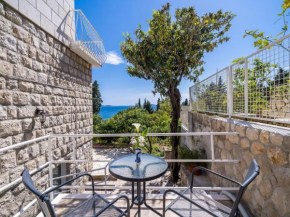 Guest House Villa Nina- Two Bedroom Apartment with Terrace and Sea View Apt67